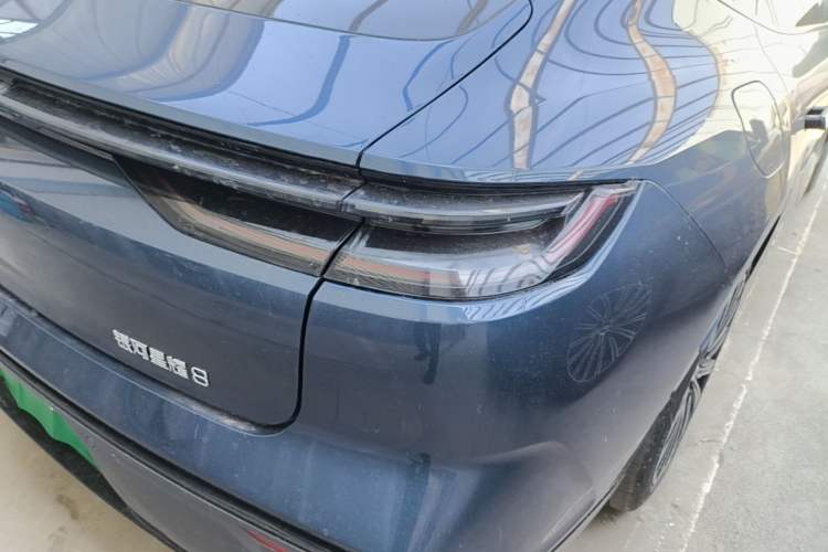 Used Geely Galaxy 8 2025 130km EM-P Starship Edition Right Rear Taillight