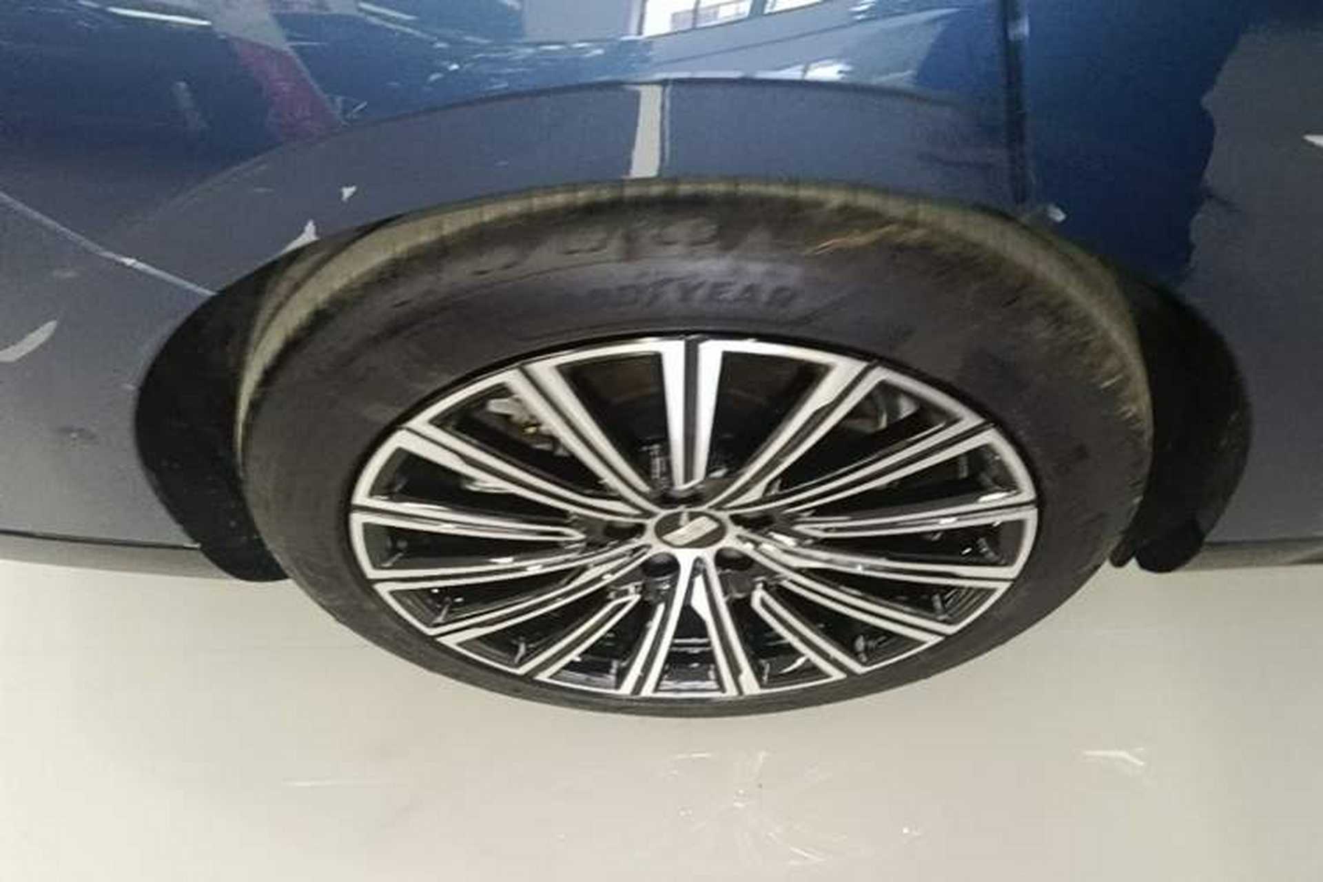 Used Geely Galaxy 8 2025 130km EM-P Starship Edition Right Rear Wheel Hub