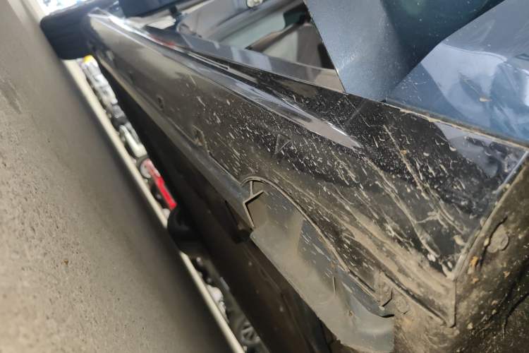 Used Geely Galaxy 8 2025 130km EM-P Starship Edition Right Side Sill