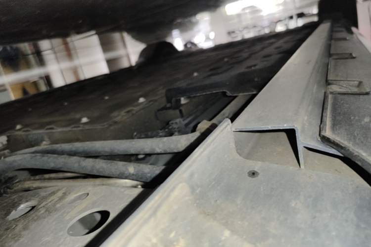 Used Geely Galaxy 8 2025 130km EM-i Deluxe Edition Right Side Sill