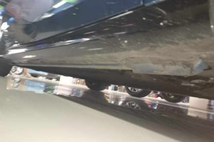 Used Geely Galaxy 8 2025 130km EM-P Starship Edition Right Side Sill