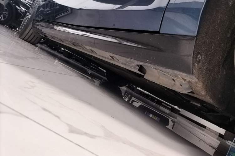 Used Geely Galaxy 8 2025 130km EM-P Starship Edition Right Side Sill