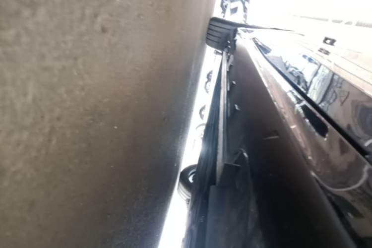 Used Geely Galaxy 8 2025 130km EM-P Exploration Edition Right Side Sill