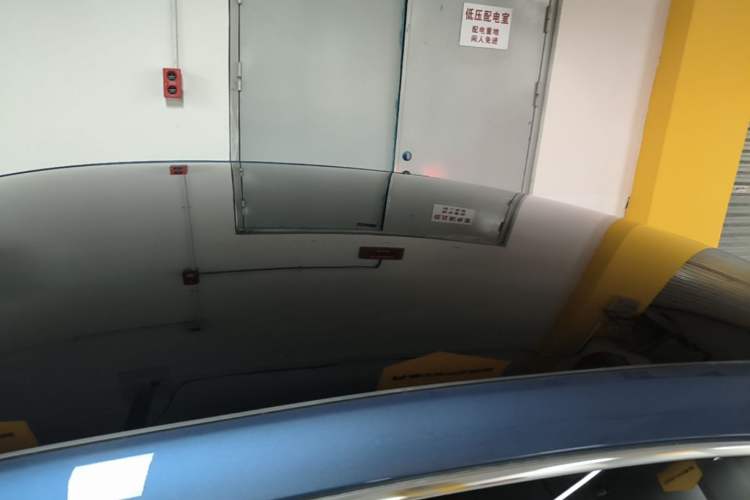 Used Geely Galaxy 8 2025 130km EM-P Starship Edition Roof