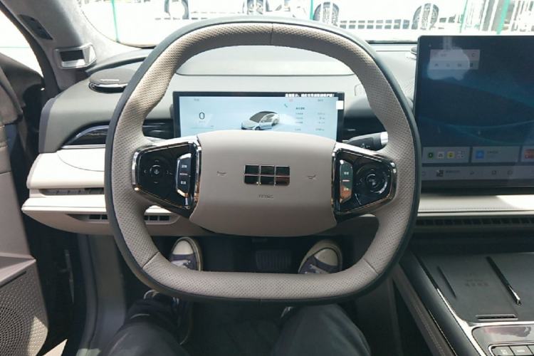 Used Geely Galaxy 8 2025 130km EM-P Starship Edition Steering Wheel