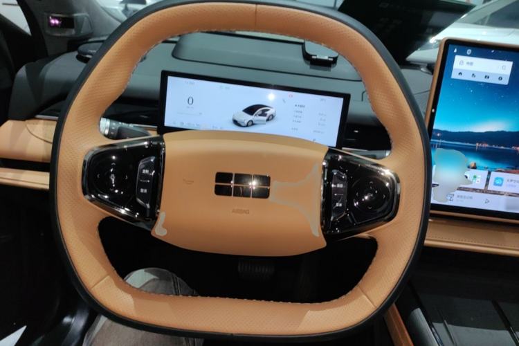 Used Geely Galaxy 8 2025 130km EM-i Flagship Edition Steering Wheel