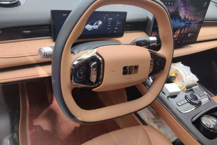 Used Geely Galaxy 8 2025 130km EM-i Flagship Edition Steering Wheel