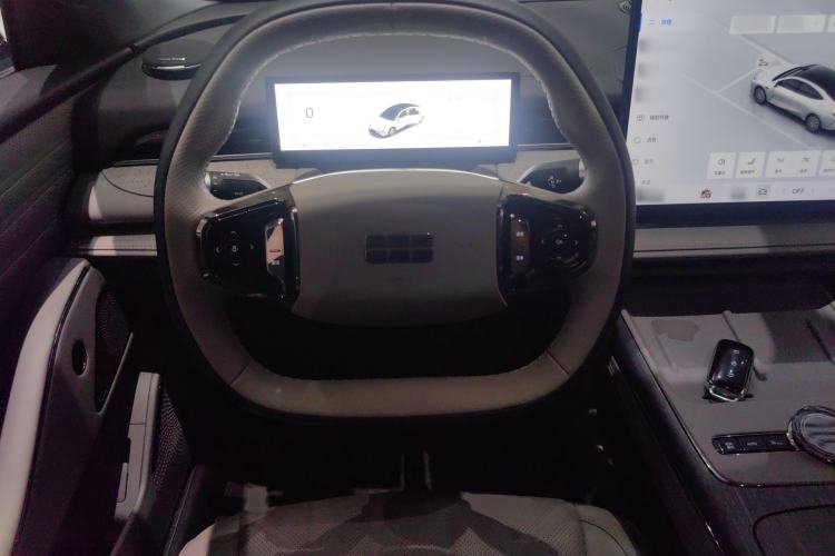 Used Geely Galaxy 8 2025 130km EM-i Deluxe Edition Steering Wheel