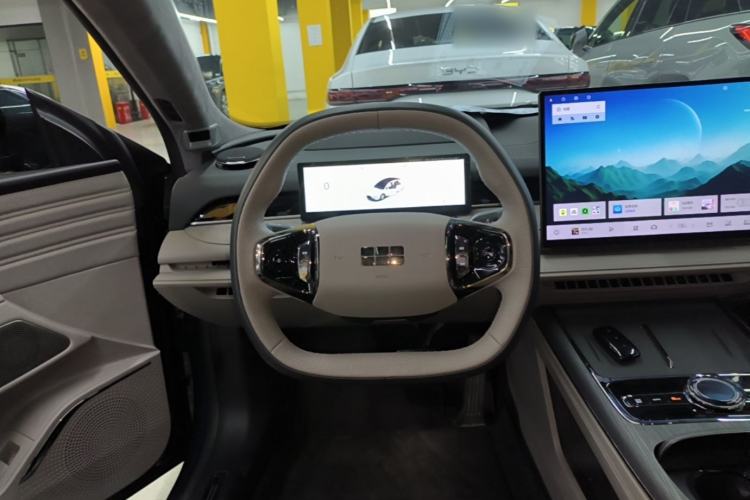 Used Geely Galaxy 8 2025 130km EM-P Starship Edition Steering Wheel