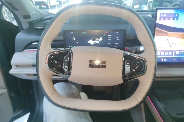 Used Geely Galaxy 8 2025 130km EM-P Starship Edition Steering Wheel