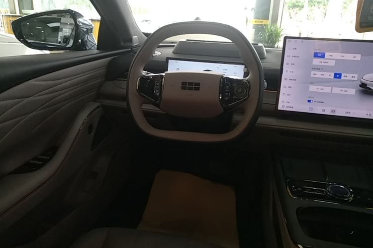 Used Geely Galaxy 8 2025 130km EM-P Starship Edition Steering Wheel
