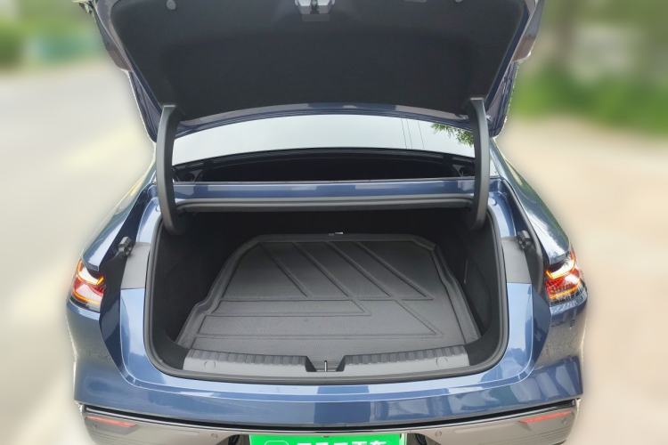 Used Geely Galaxy 8 2025 130km EM-P Starship Edition Trunk