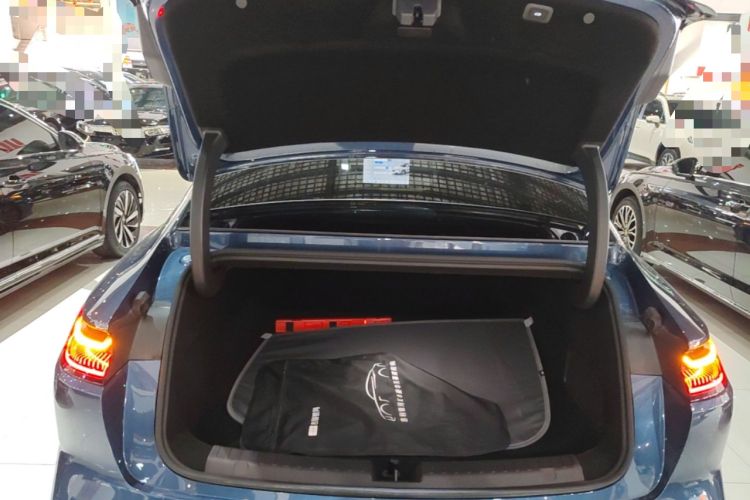 Used Geely Galaxy 8 2025 130km EM-P Starship Edition Trunk