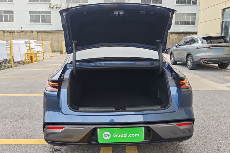 Used Geely Galaxy 8 2025 130km EM-P Exploration Edition Trunk