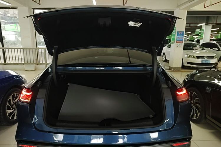 Used Geely Galaxy 8 2025 130km EM-P Starship Edition Trunk