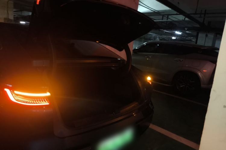 Used Geely Galaxy 8 2025 130km EM-i Flagship Edition Trunk