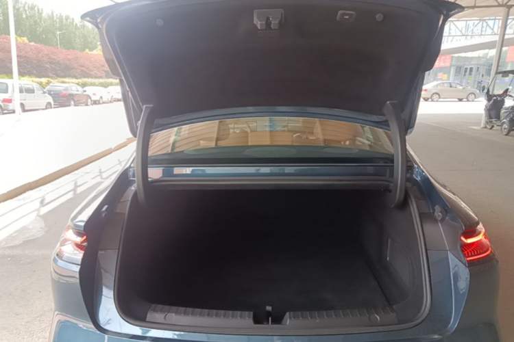 Used Geely Galaxy 8 2025 130km EM-P Exploration Edition Trunk