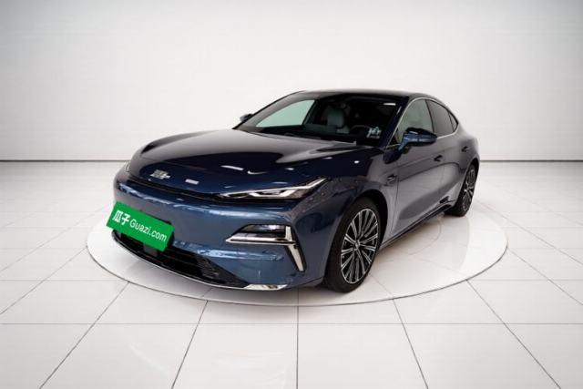 Used Geely Galaxy 8 2025 130km EM-P Starship Edition