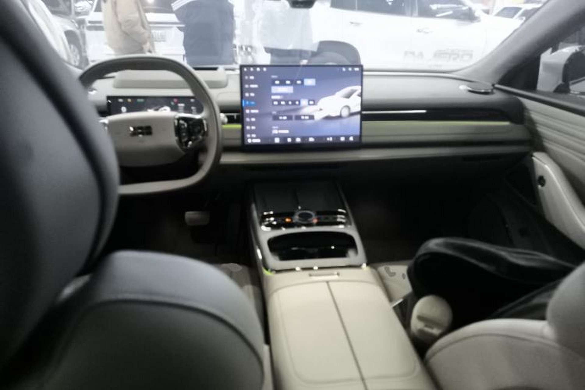 Used Geely Galaxy 8 2025 130km EM-P Starship Edition Center Console