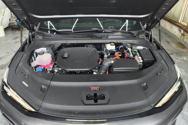 Used Geely Galaxy 8 2025 130km EM-i Prestige Edition Engine Bay
