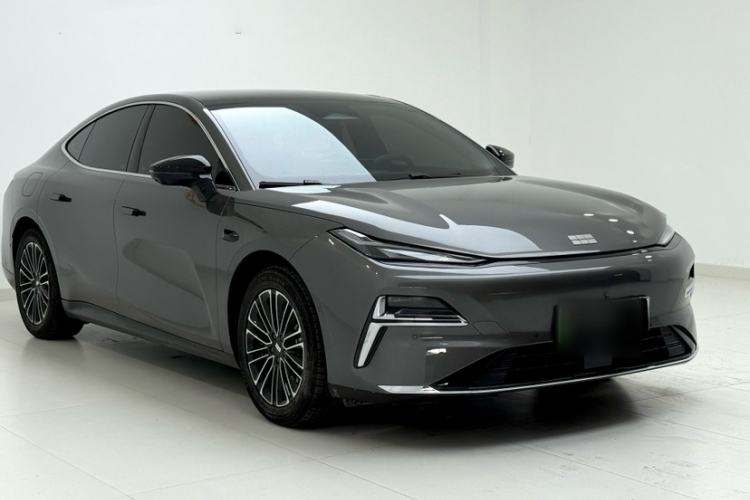 Used Geely Galaxy 8 2025 130km EM-i Prestige Edition Exterior 5