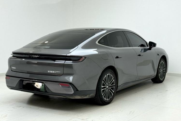 Used Geely Galaxy 8 2025 130km EM-i Prestige Edition Exterior 8