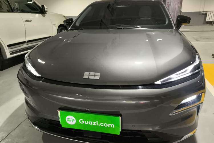 Used Geely Galaxy 8 2025 130km EM-i Prestige Edition Front
