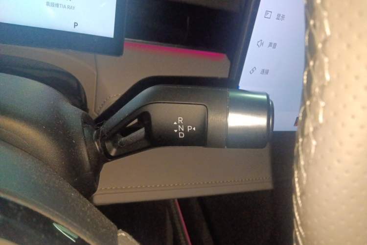 Used Geely Galaxy 8 2025 130km EM-i Deluxe Edition Gear Lever