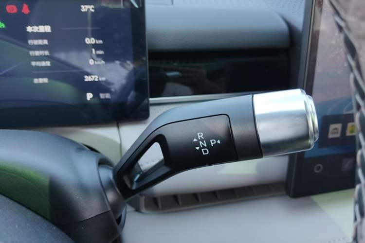 Used Geely Galaxy 8 2025 130km EM-i Flagship Edition Gear Lever