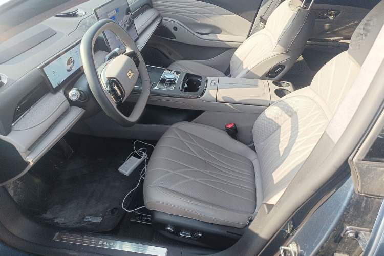 Used Geely Galaxy 8 2025 130km EM-P Starship Edition Left Front Seat