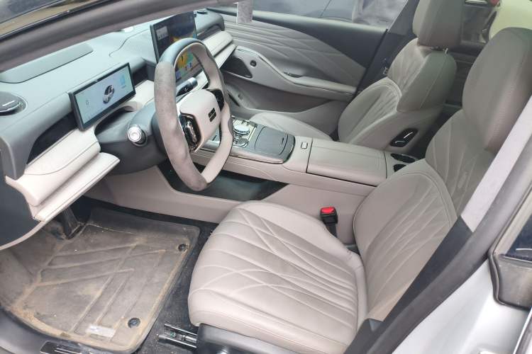 Used Geely Galaxy 8 2025 130km EM-i Flagship Edition Left Front Seat