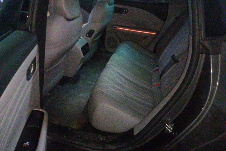Used Geely Galaxy 8 2025 130km EM-i Deluxe Edition Left Rear Seat