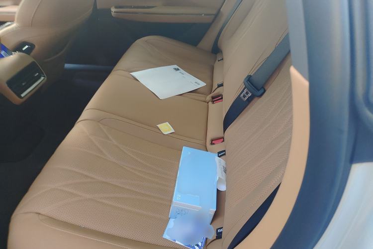 Used Geely Galaxy 8 2025 130km EM-i Flagship Edition Left Rear Seat