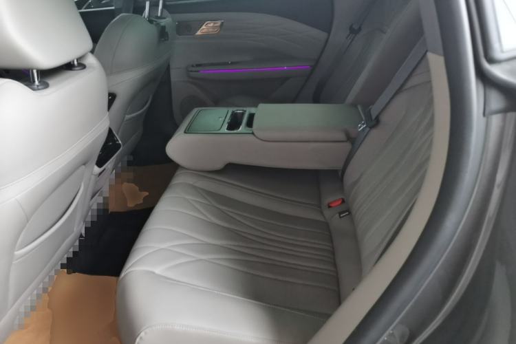 Used Geely Galaxy 8 2025 130km EM-i Flagship Edition Left Rear Seat