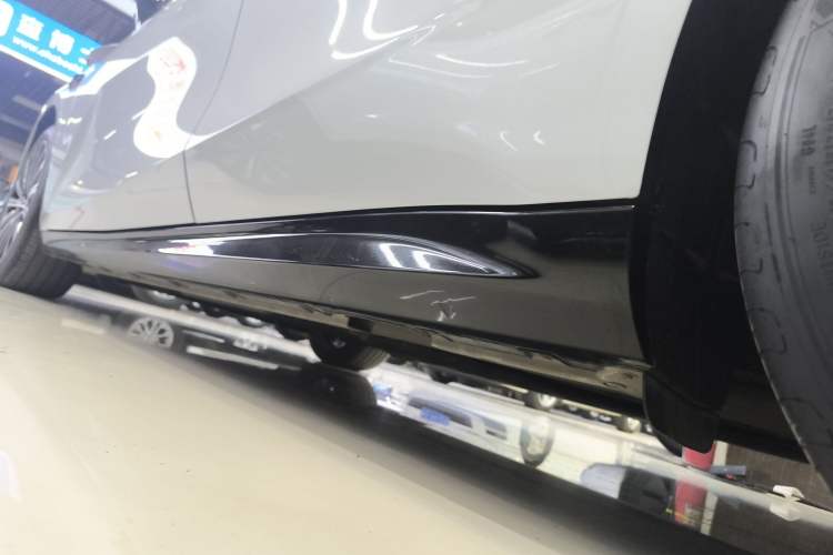 Used Geely Galaxy 8 2025 130km EM-P Starship Edition Left Side Sill
