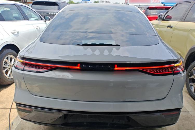 Used Geely Galaxy 8 2025 130km EM-i Prestige Edition Rear