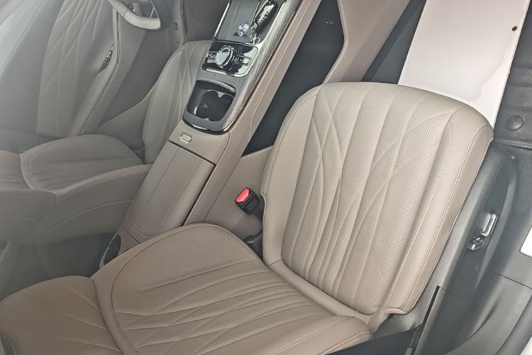 Used Geely Galaxy 8 2025 130km EM-i Deluxe Edition Right Front Seat