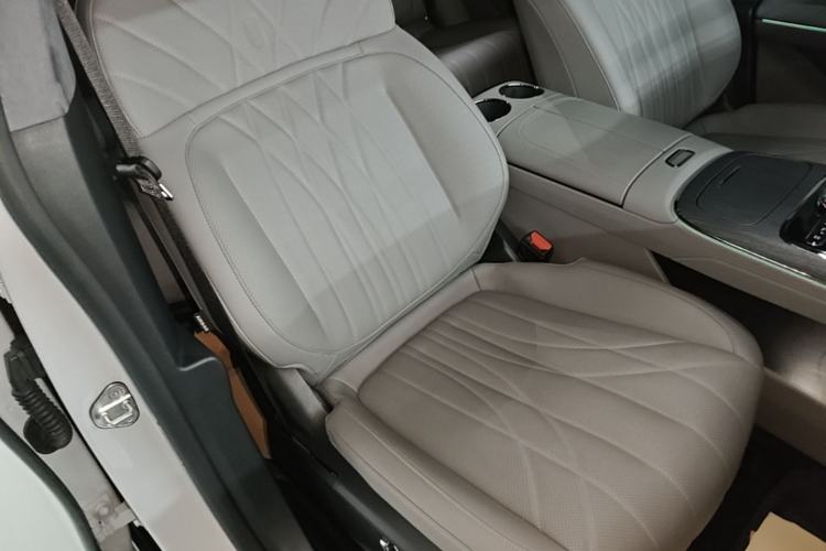 Used Geely Galaxy 8 2025 130km EM-P Starship Edition Right Front Seat