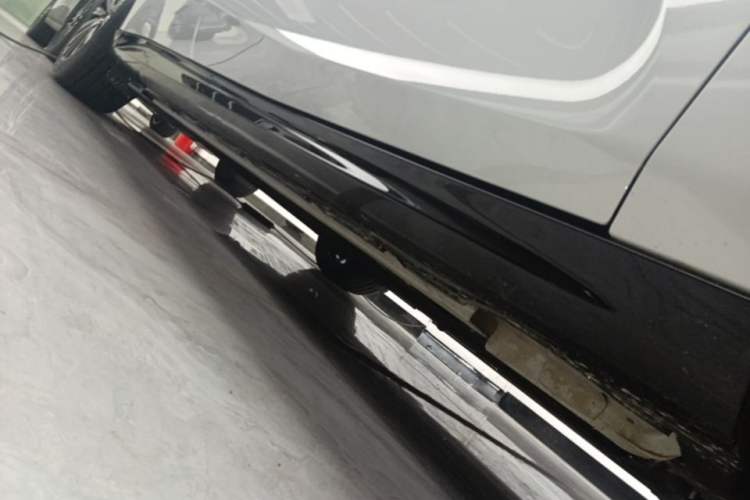 Used Geely Galaxy 8 2025 130km EM-P Exploration Edition Right Side Sill