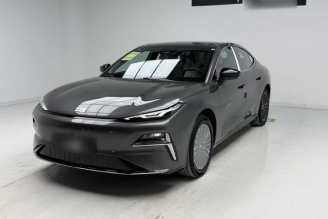 Used Geely Galaxy 8 2025 130km EM-i Deluxe Edition