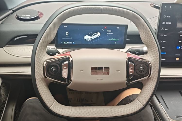 Used Geely Galaxy 8 2025 130km EM-i Deluxe Edition Steering Wheel