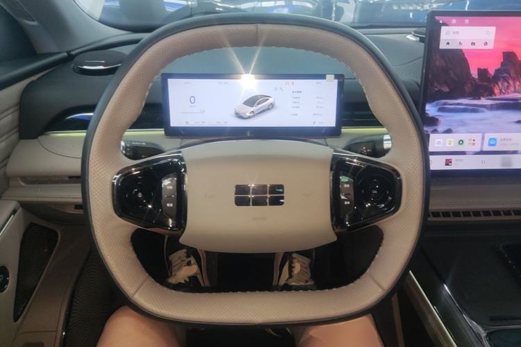 Used Geely Galaxy 8 2025 130km EM-i Deluxe Edition Steering Wheel