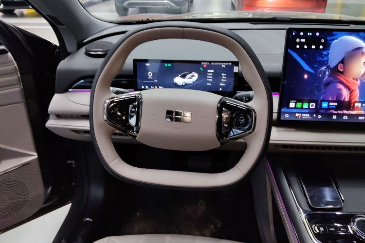 Used Geely Galaxy 8 2025 130km EM-i Deluxe Edition Steering Wheel