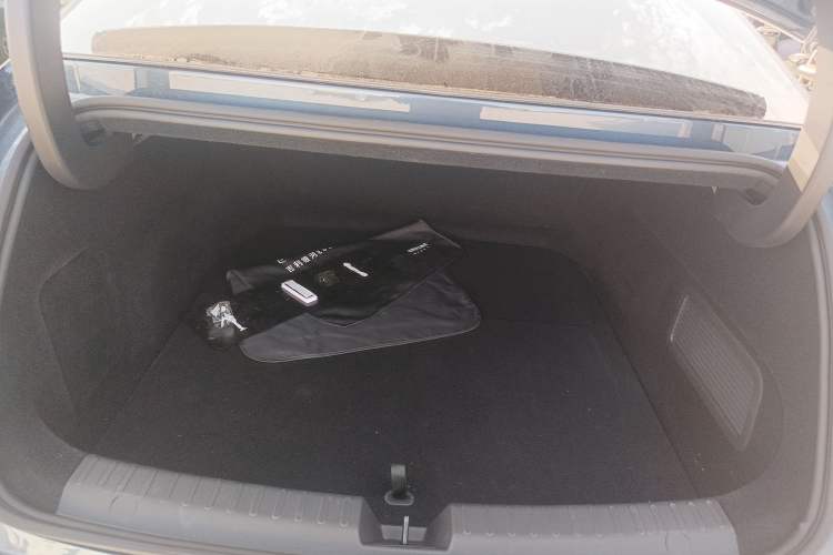 Used Geely Galaxy 8 2025 130km EM-P Starship Edition Trunk