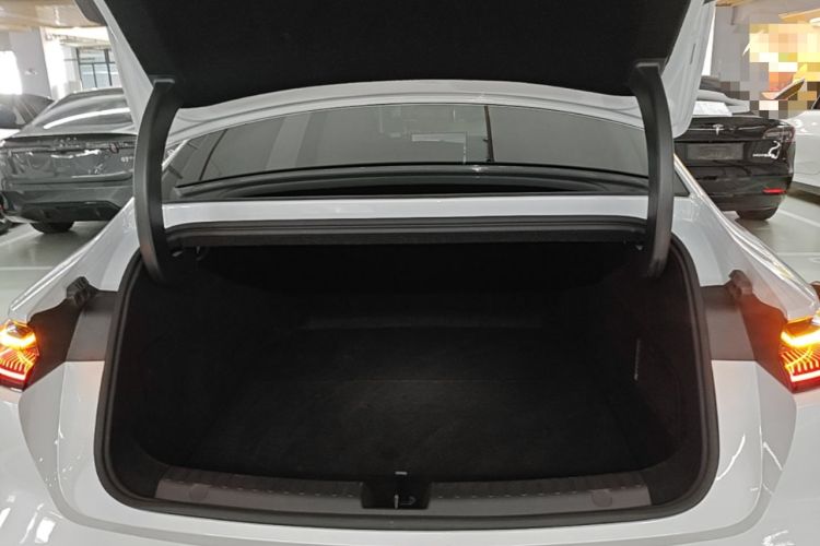Used Geely Galaxy 8 2025 130km EM-P Starship Edition Trunk