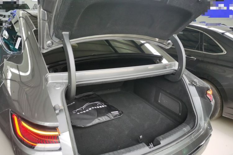Used Geely Galaxy 8 2025 130km EM-i Flagship Edition Trunk