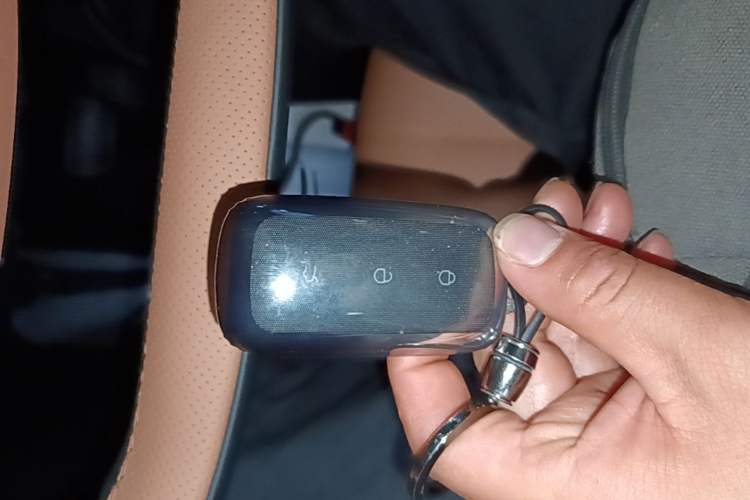 Used Geely Galaxy 8 2025 130km EM-P Exploration Edition Vehicle Key