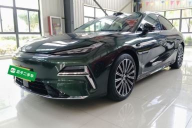 Used Geely Galaxy 8 2025 130km EM-P Starship Edition