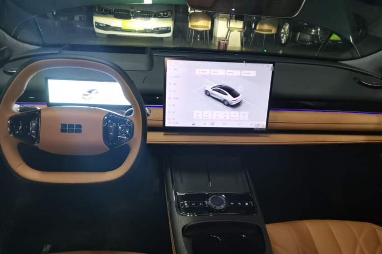 Used Geely Galaxy 8 2025 130km EM-i Flagship Edition Audio And AC Panel