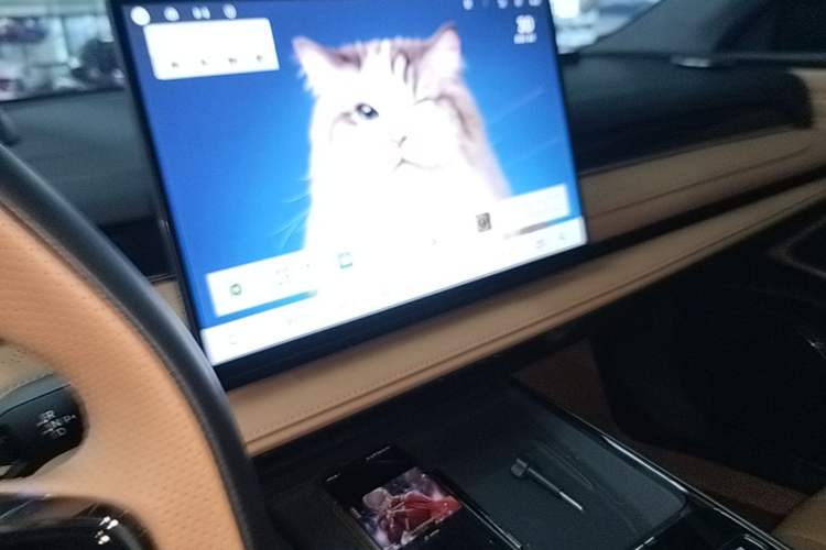 Used Geely Galaxy 8 2025 130km EM-P Starship Edition Audio And AC Panel